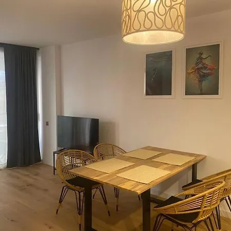 Piso Lujo De La Playa Lloret. Apartment Lloret de Mar
